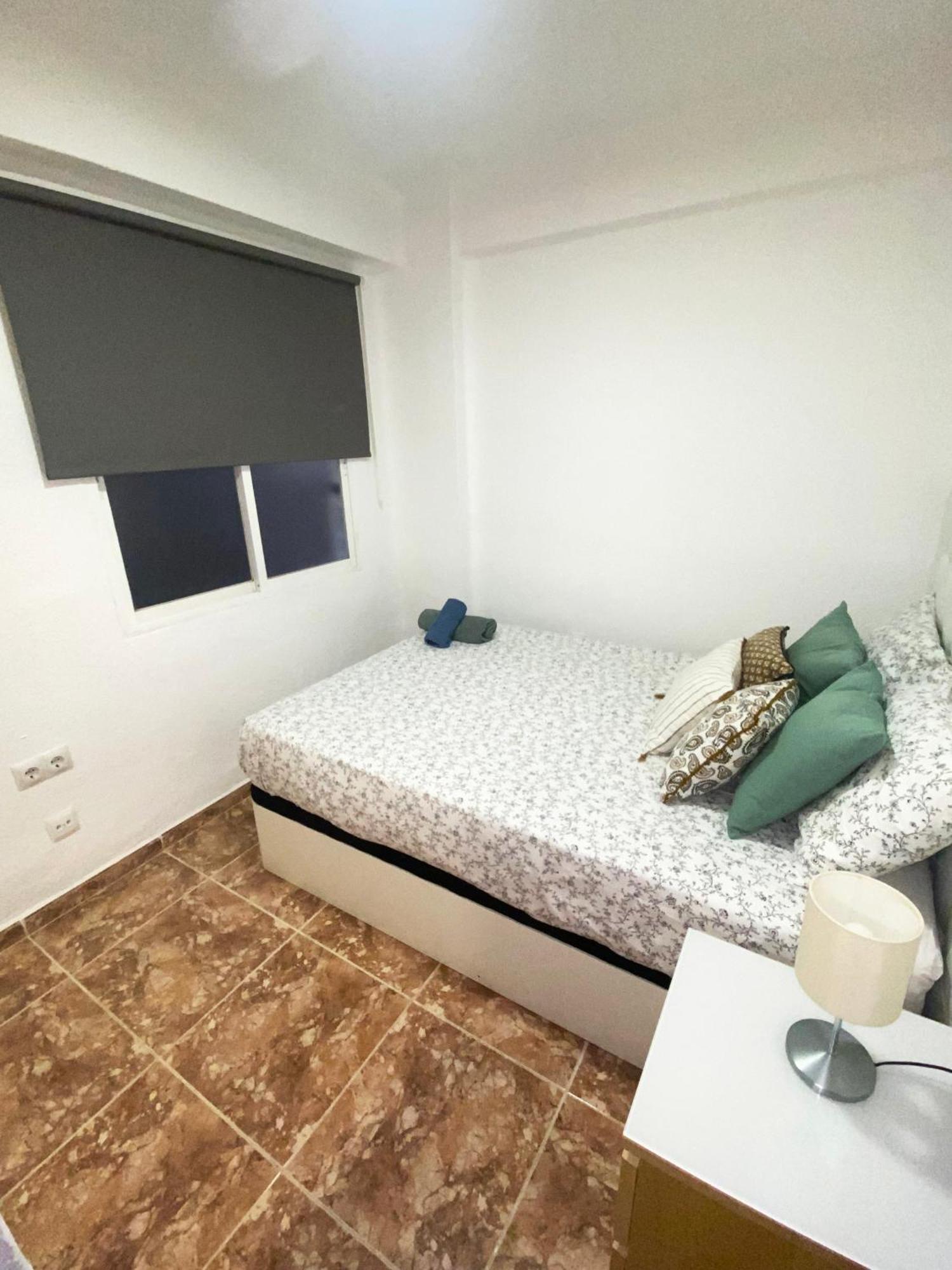 Апартаменты Apartamento Deborah Малага Экстерьер фото